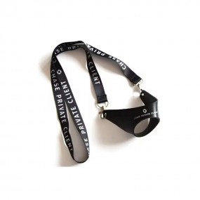 Weinglashalter mit Logo als Werbeartikel | Kunststoff G...