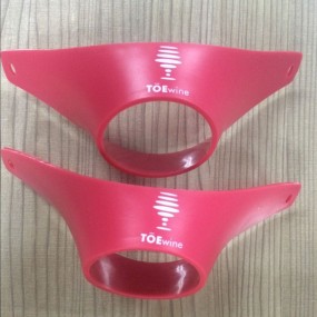 Weinglashalter mit Logo