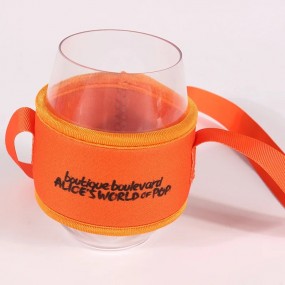 Personalisierte Becher- und Glashalter mit Logo bedruck...