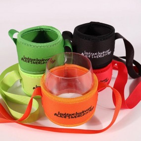 Becherhalter und Glashalter mit Trageband bedrucken